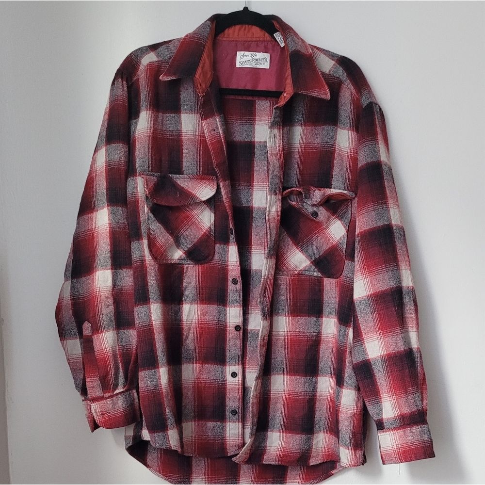 Large Red and Black Vintage Flannel